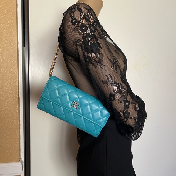 💎VERY RARE 💎 Chanel classic Flap. WOC - Picture 15 of 16